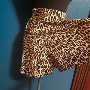 Trashy Diva Leopard Print High Waisted Shorts Size 6
